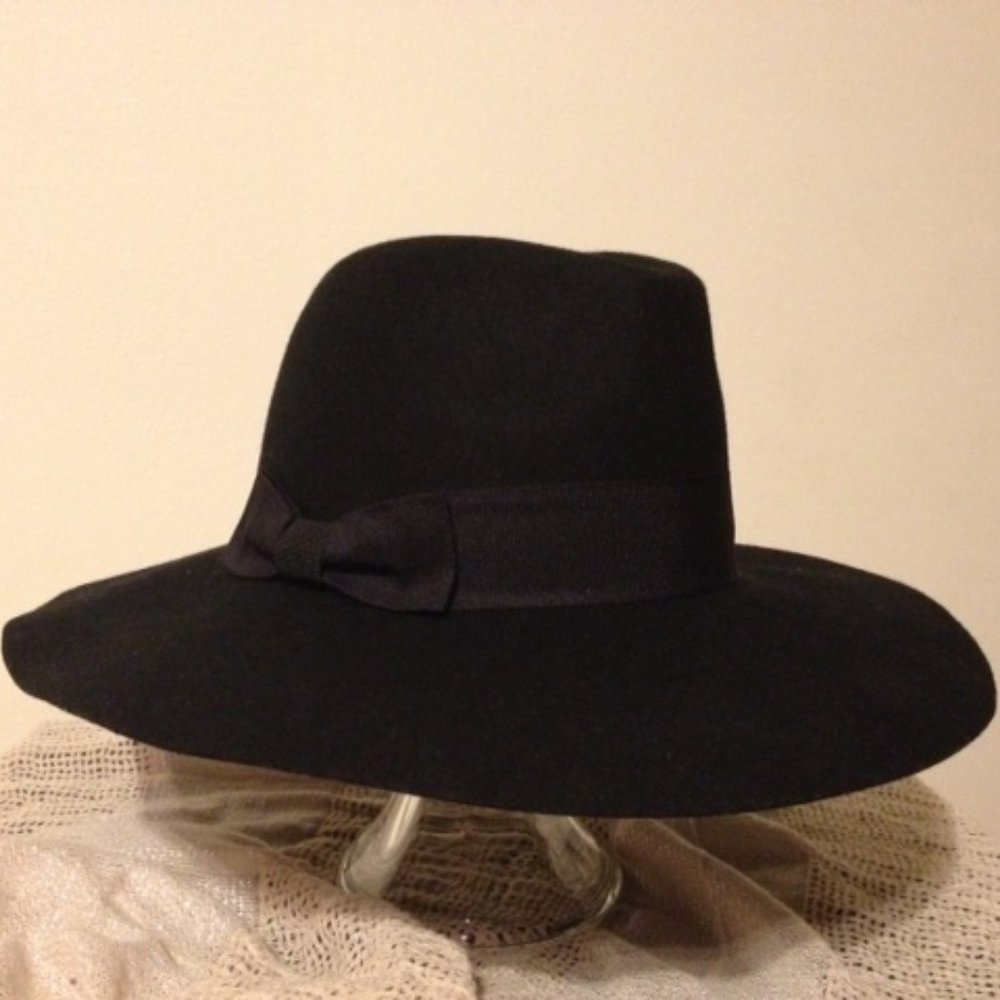 SOMETHING SPECIAL BLACK FEDORA HAT NEW